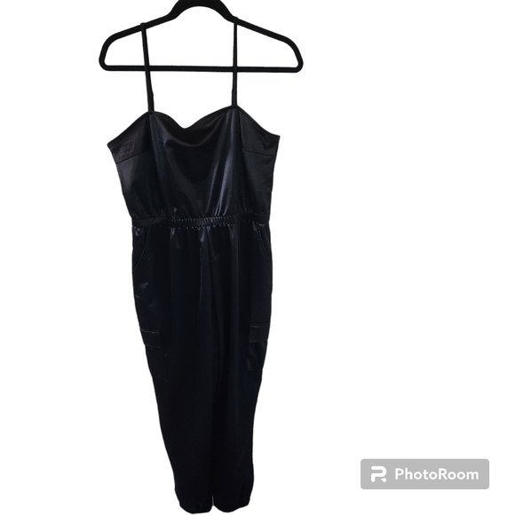 Derek Heart black jumpsuit.  Spaghetti straps. Two pockets. Size Large. - Picture 1 of 12
